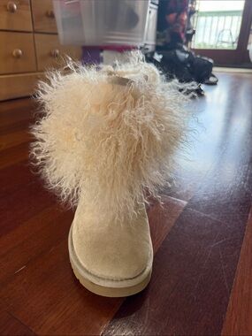 UGG Kids Fluff Suede Winter Boot - Cream